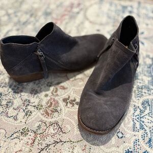 Dolce Vita Womens Sutton Bootie 8 Charcoal